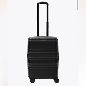 BEIS Carry-On Roller in All Black